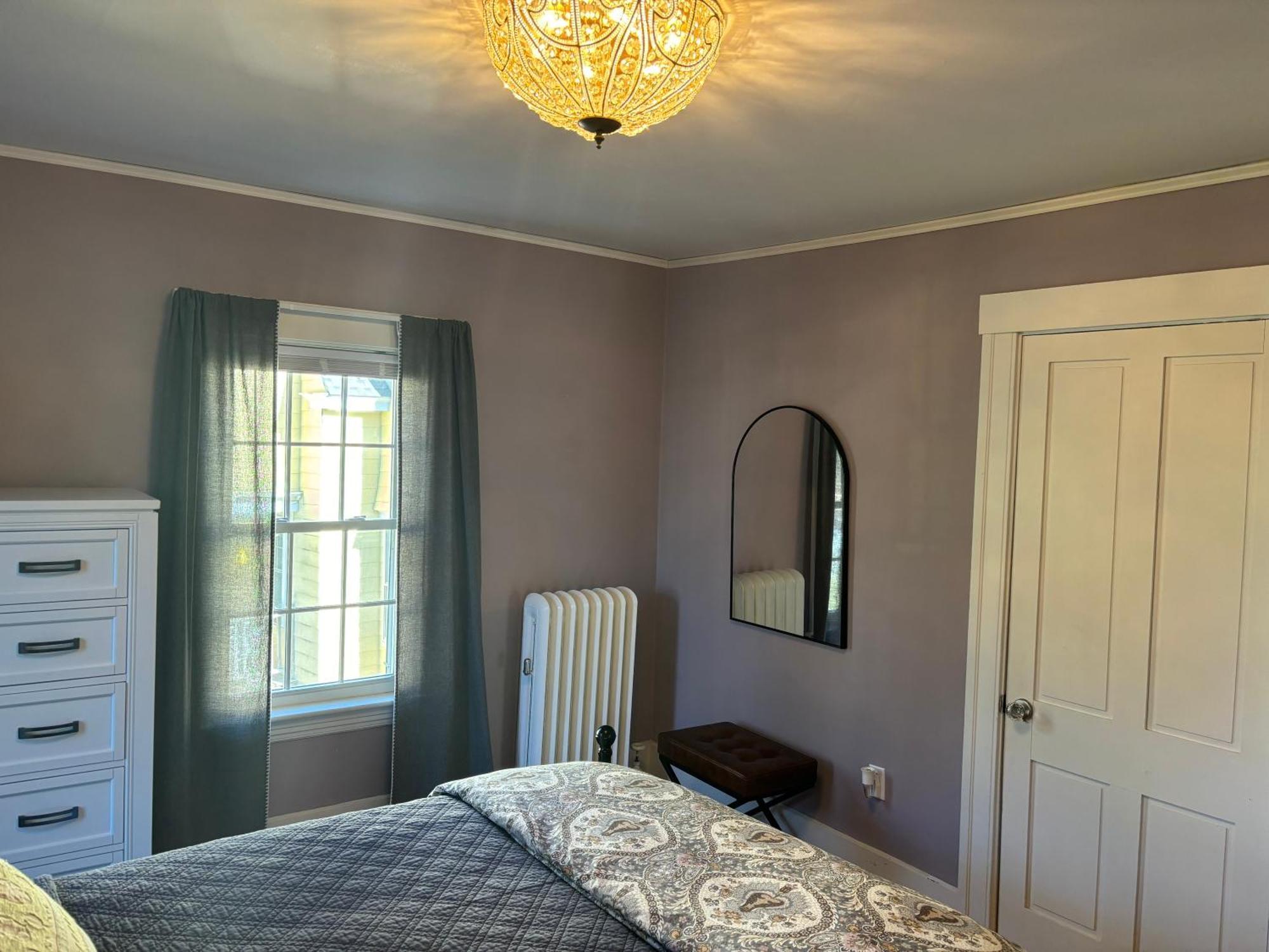Holden The Inn Crowd Bed And Breakfast מראה חיצוני תמונה